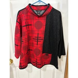 Ali Miles Moonlight sweater top red / black abstract design